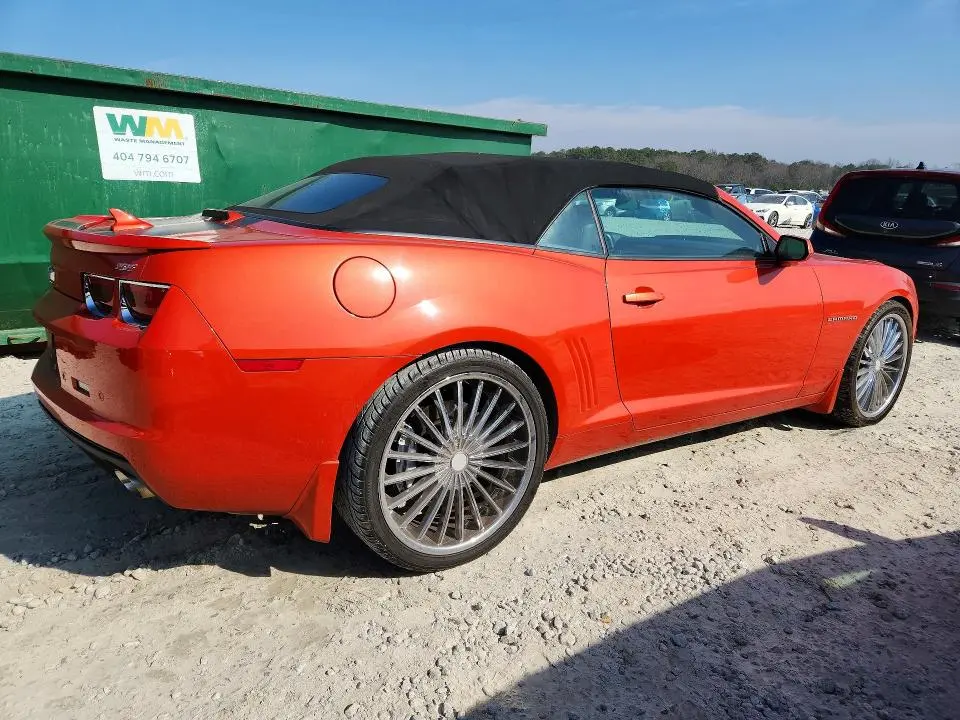 2013 CHEVROLET CAMARO 2SS  
