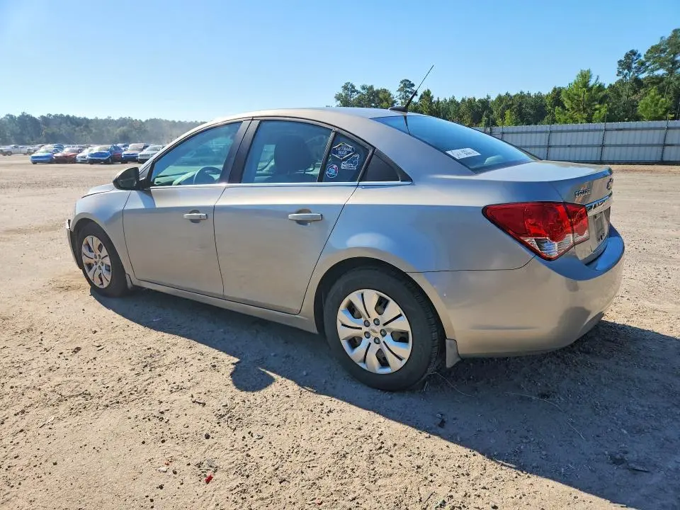 2012 CHEVROLET CRUZE LS  