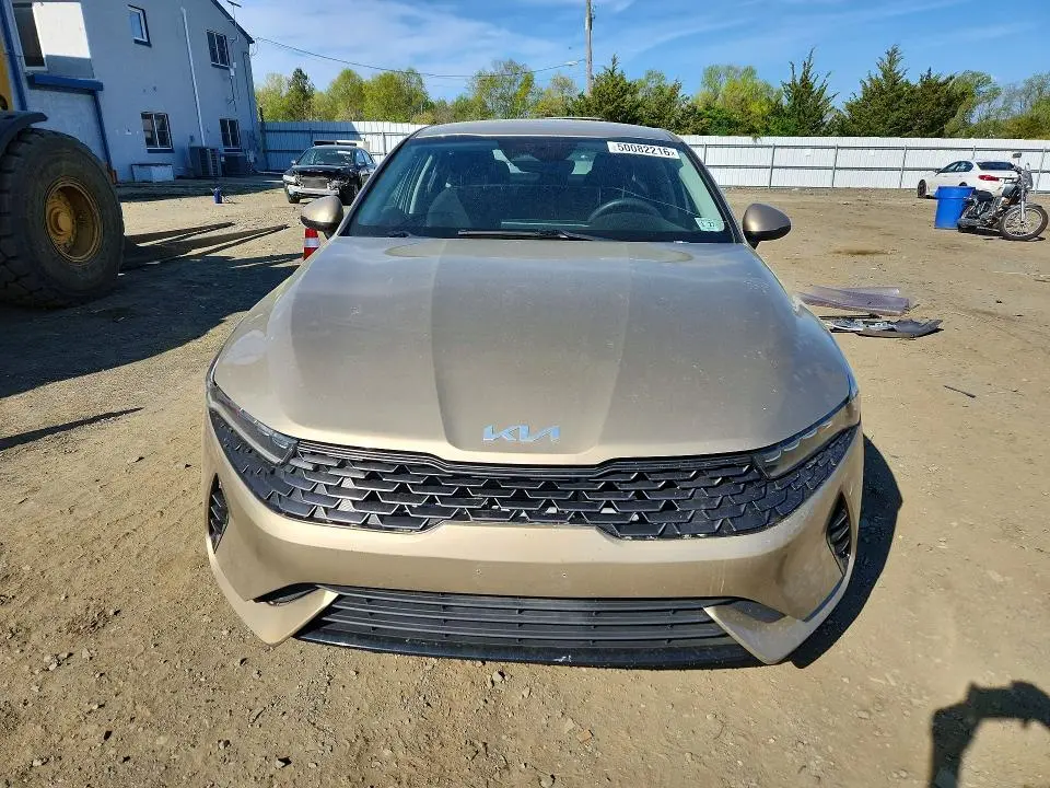 2022 KIA K5 LXS  