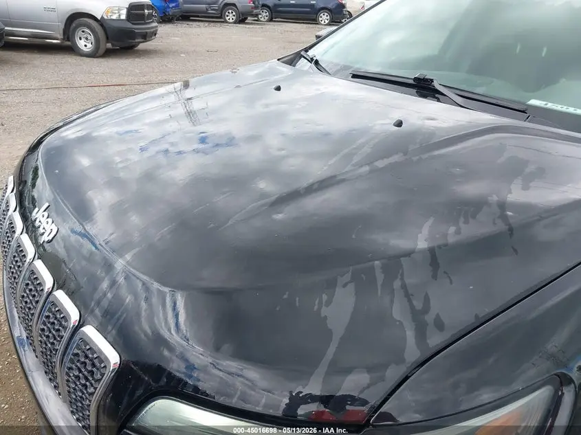 2019 JEEP CHEROKEE LATITUDE 4X4