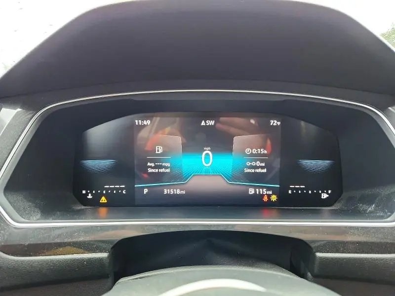 2024 VOLKSWAGEN TIGUAN SE R-LINE BLACK  