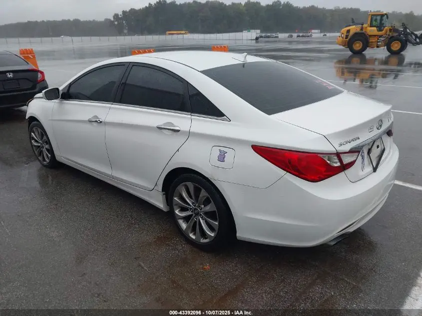 2011 HYUNDAI SONATA SE