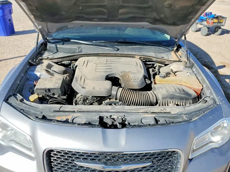 2015 CHRYSLER 300 LIMITED  