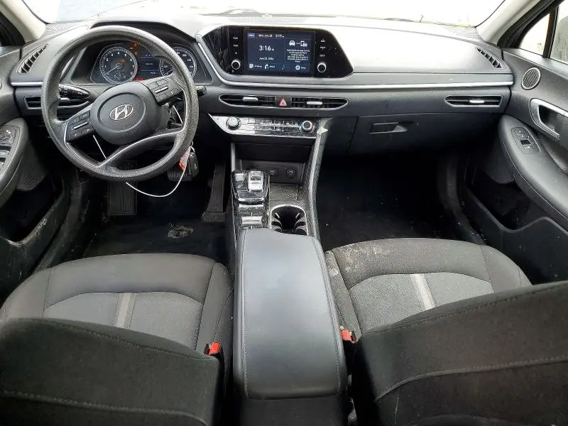 2021 HYUNDAI SONATA SE  