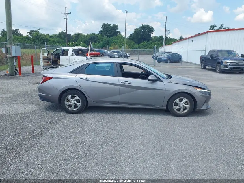 2023 HYUNDAI ELANTRA SE