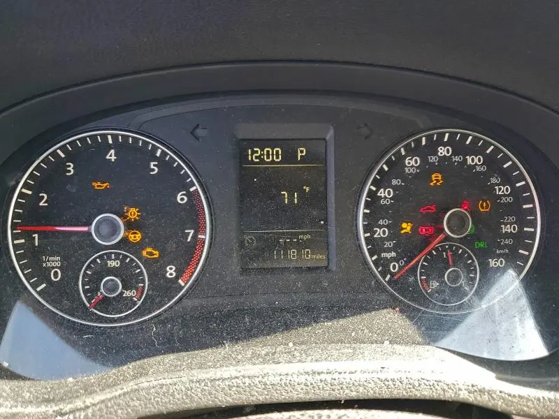 2015 VOLKSWAGEN PASSAT S  