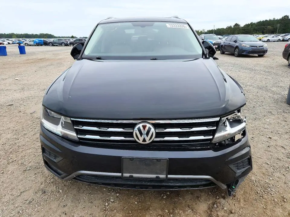2018 VOLKSWAGEN TIGUAN SE  