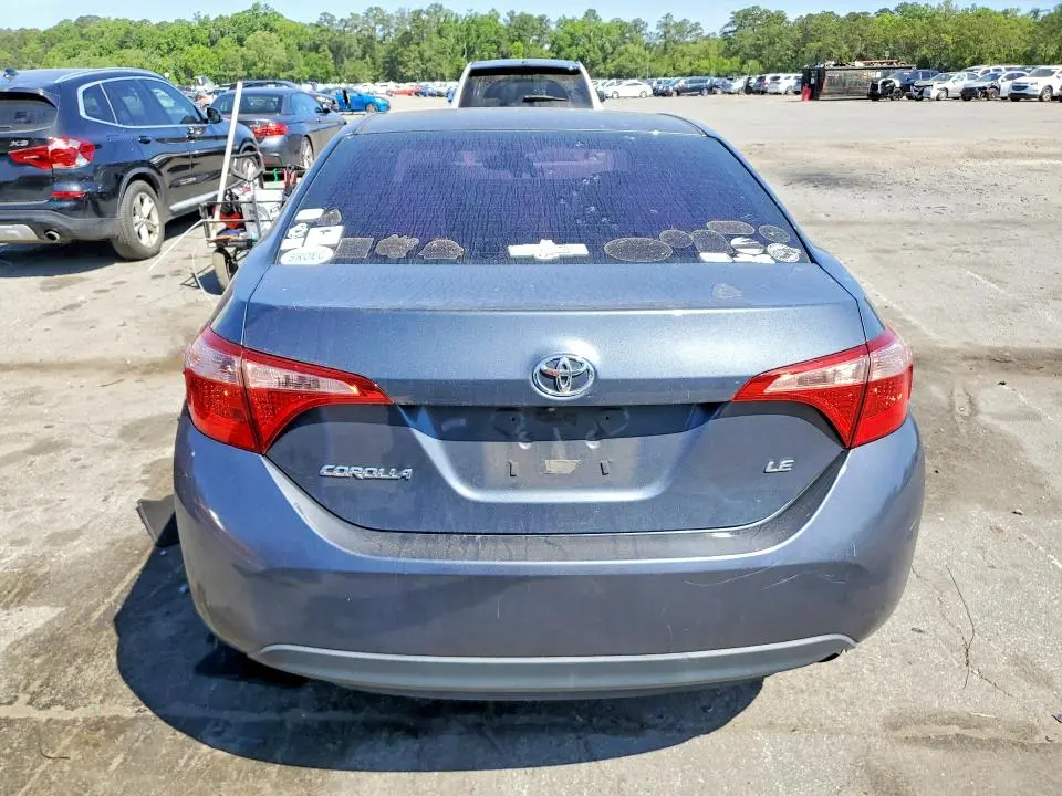 2018 TOYOTA COROLLA LE  