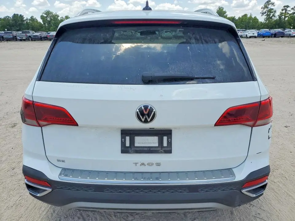 2022 VOLKSWAGEN TAOS SE  