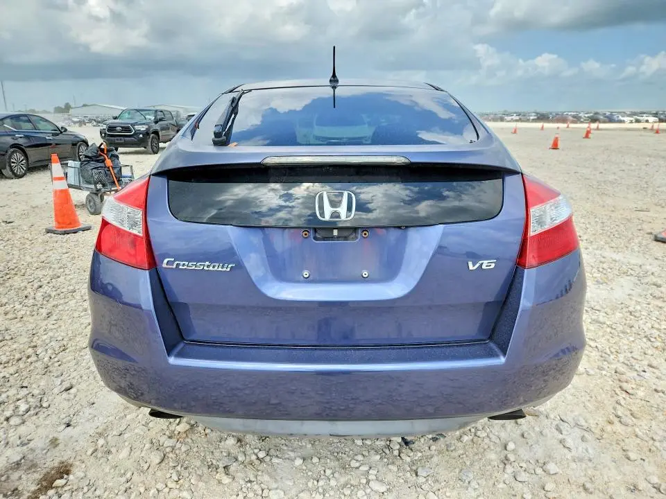 2012 HONDA CROSSTOUR EX  