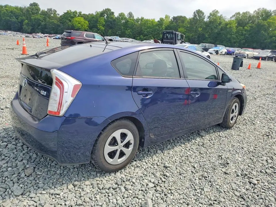 2014 TOYOTA PRIUS TWO  