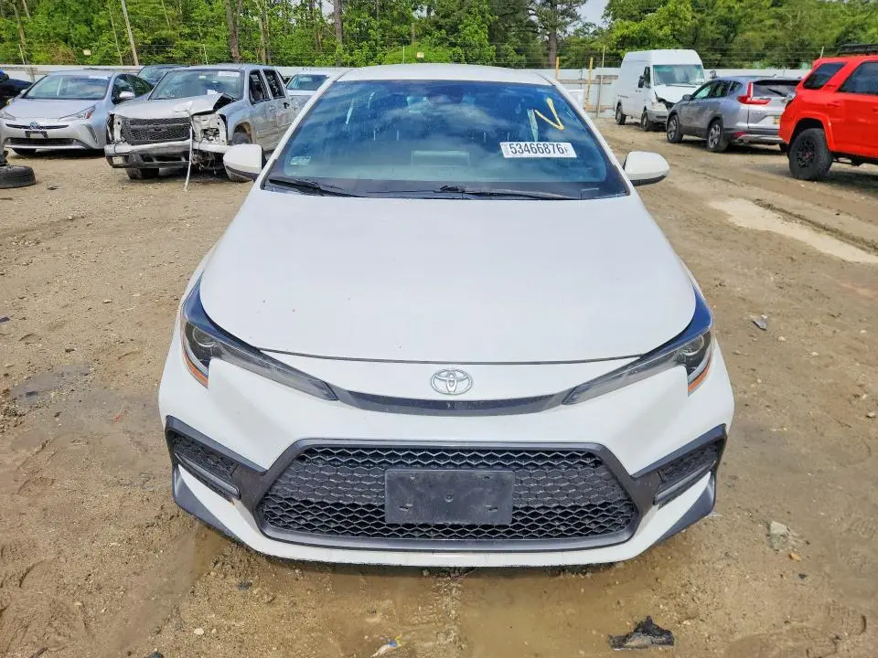 2020 TOYOTA COROLLA SE  