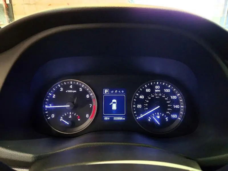 2018 HYUNDAI TUCSON SE  