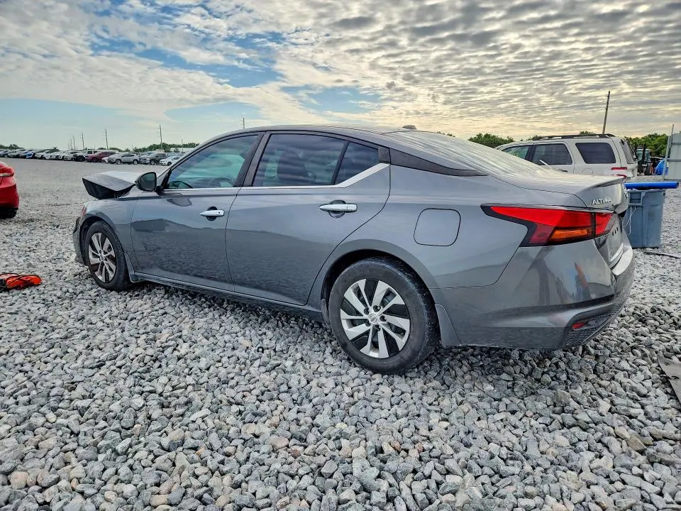 2019 NISSAN ALTIMA S  