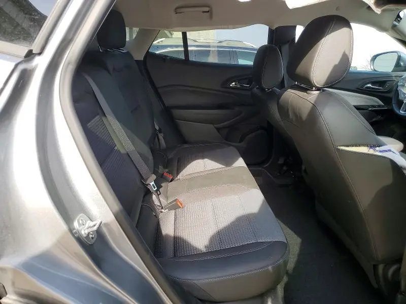 2025 CHEVROLET TRAX 1LT  