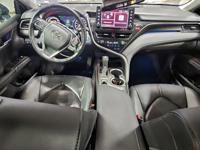 2023 TOYOTA CAMRY XLE  
