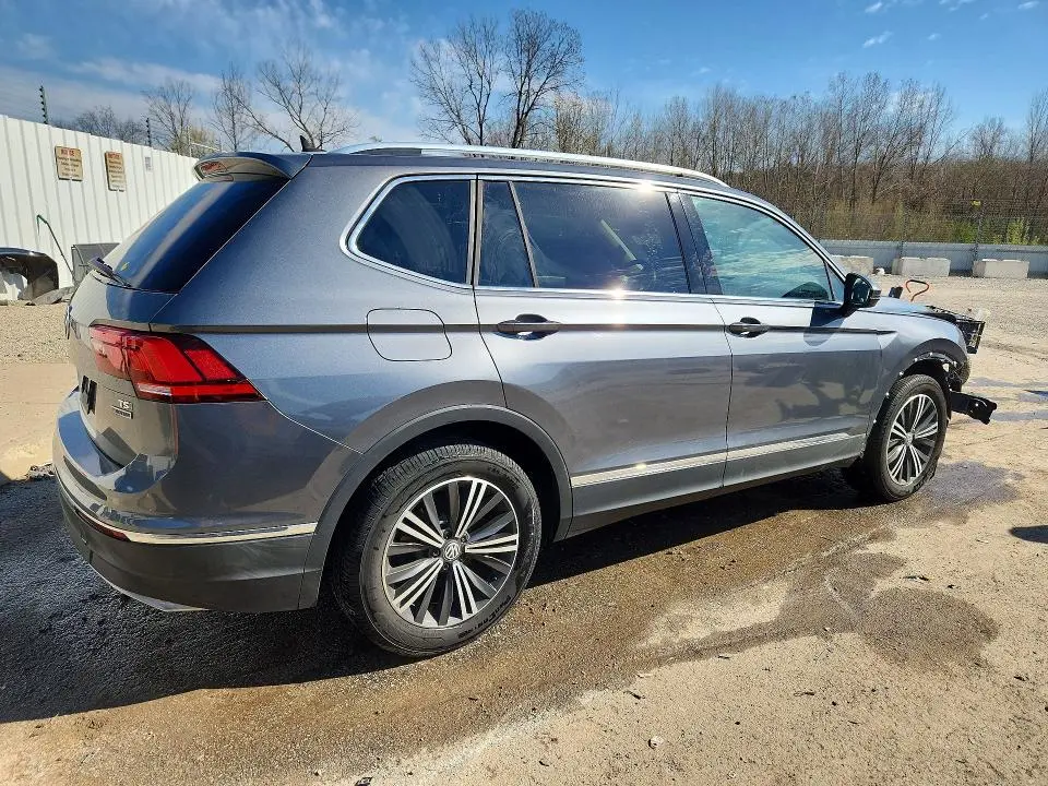 2018 VOLKSWAGEN TIGUAN SE  