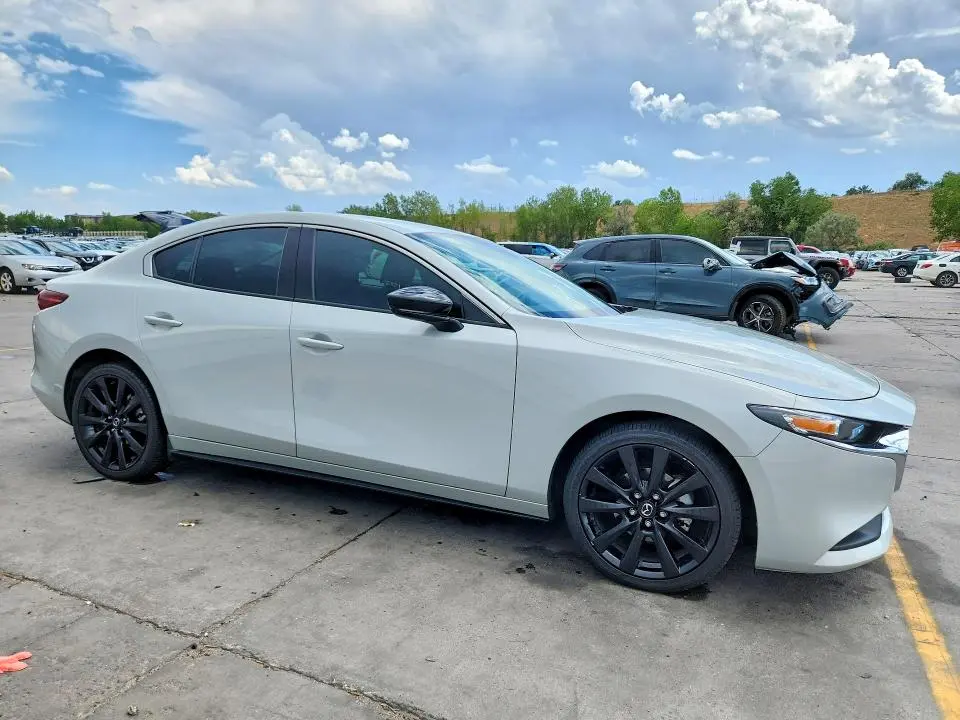 2024 MAZDA 3 SELECT SPORT  