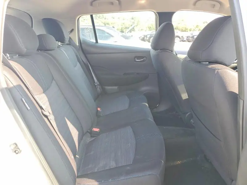 2020 NISSAN LEAF SV PLUS  