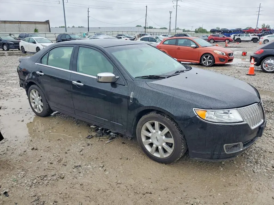 2011 LINCOLN MKZ   