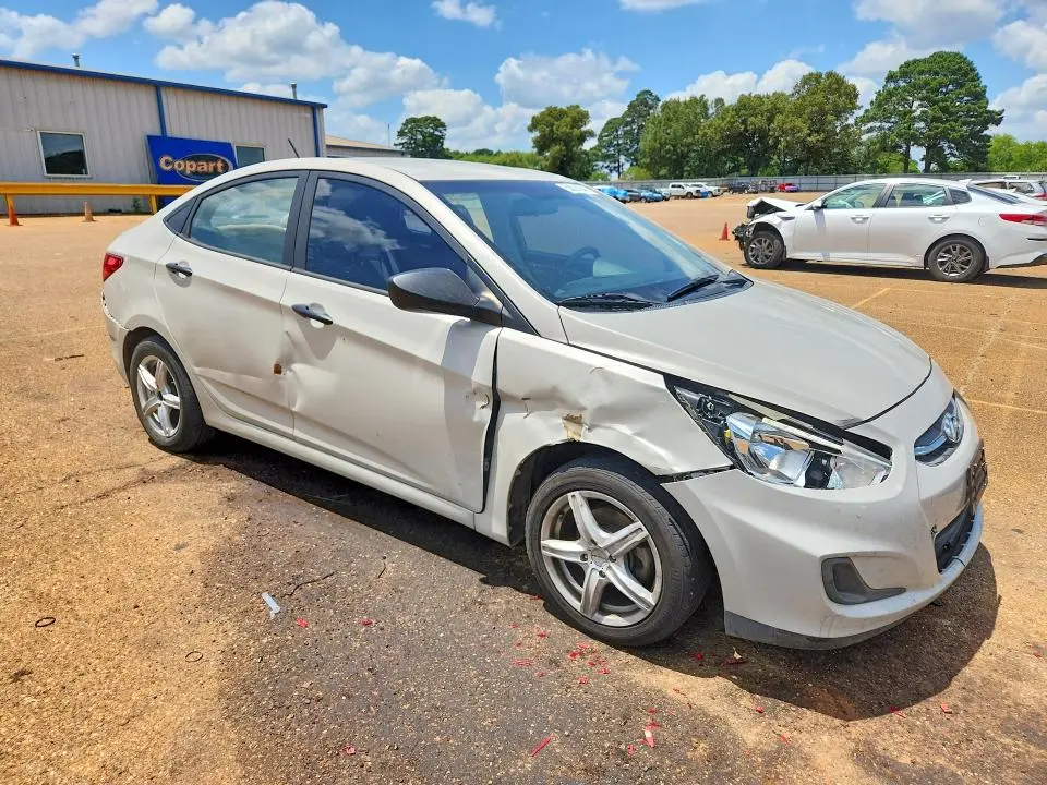 2016 HYUNDAI ACCENT   