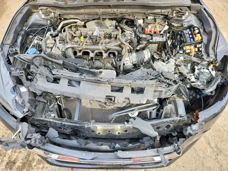 2018 MAZDA 3 TOURING  