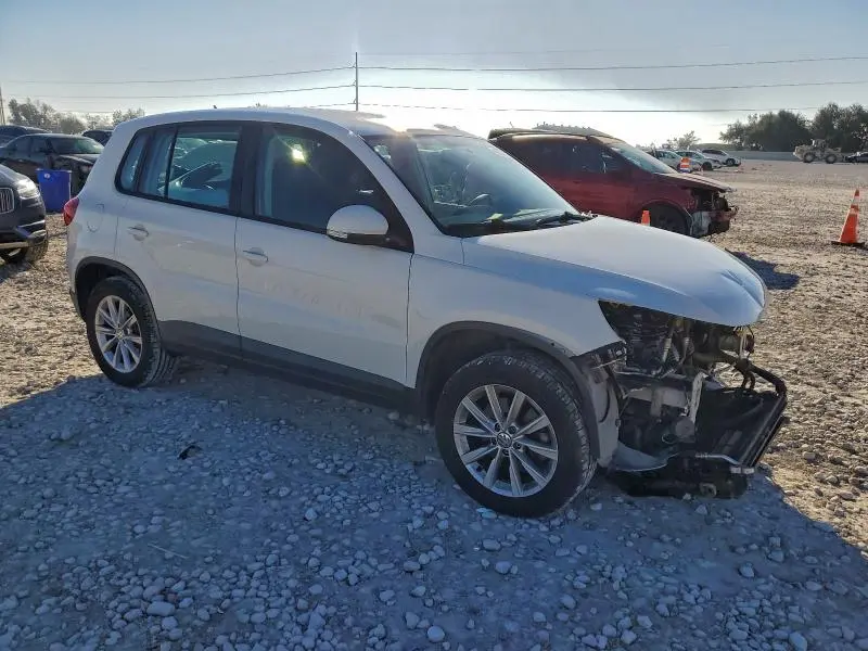 2017 VOLKSWAGEN TIGUAN S  