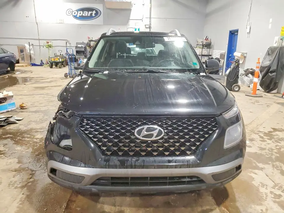 2022 HYUNDAI VENUE SEL  