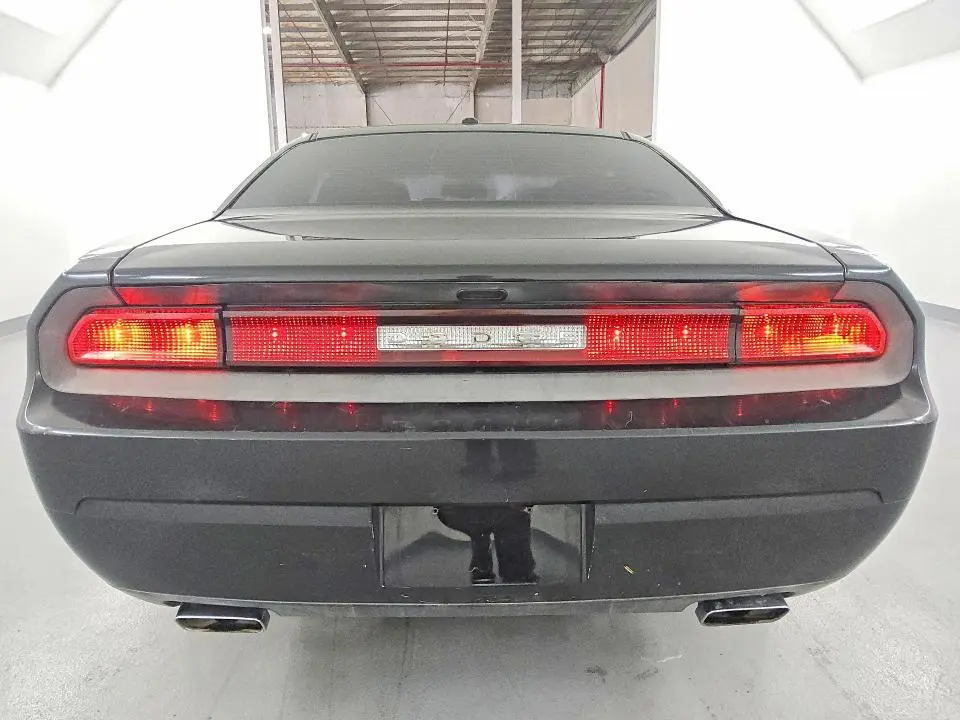 2012 DODGE CHALLENGER SXT  