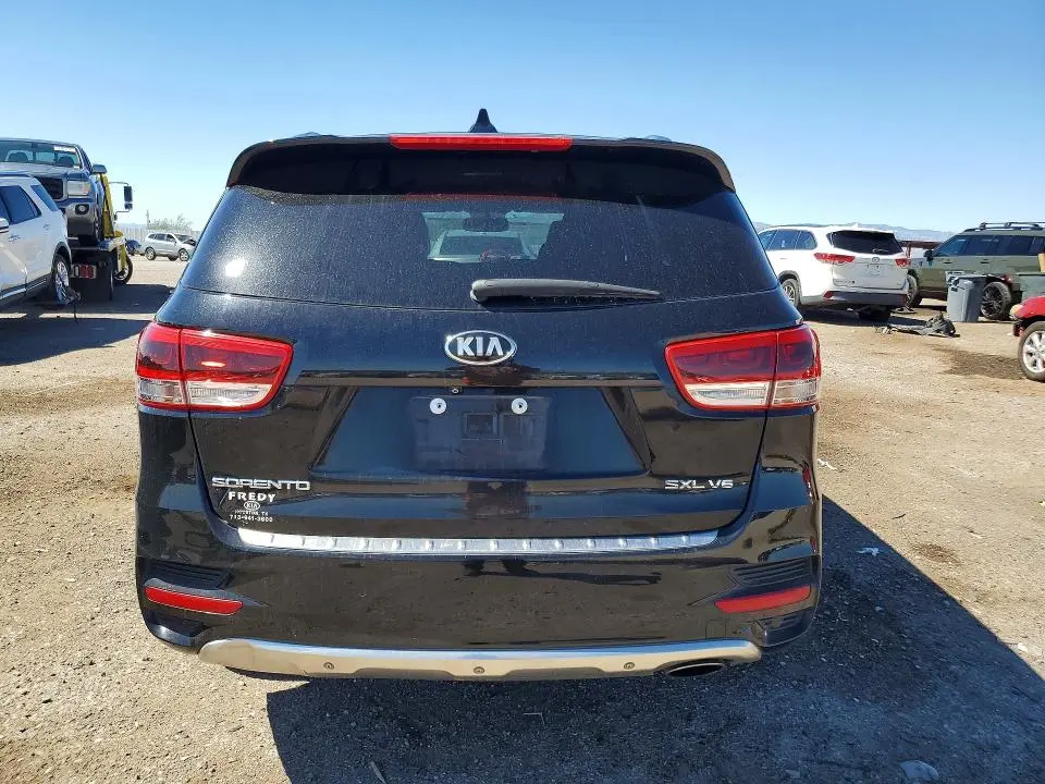 2016 KIA SORENTOSXL   