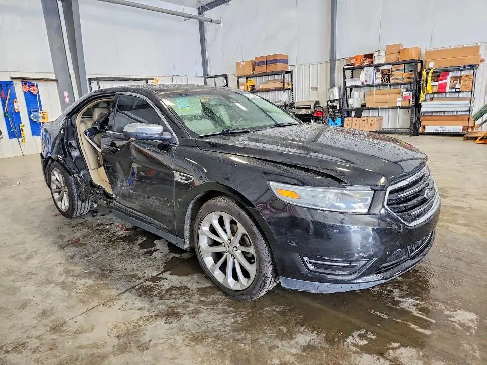 2013 FORD TAURUS LIMITED  