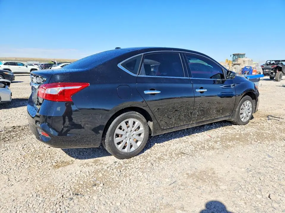 2016 NISSAN SENTRA SV  