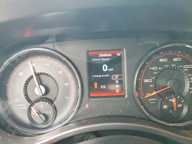 2014 DODGE CHARGER SE  