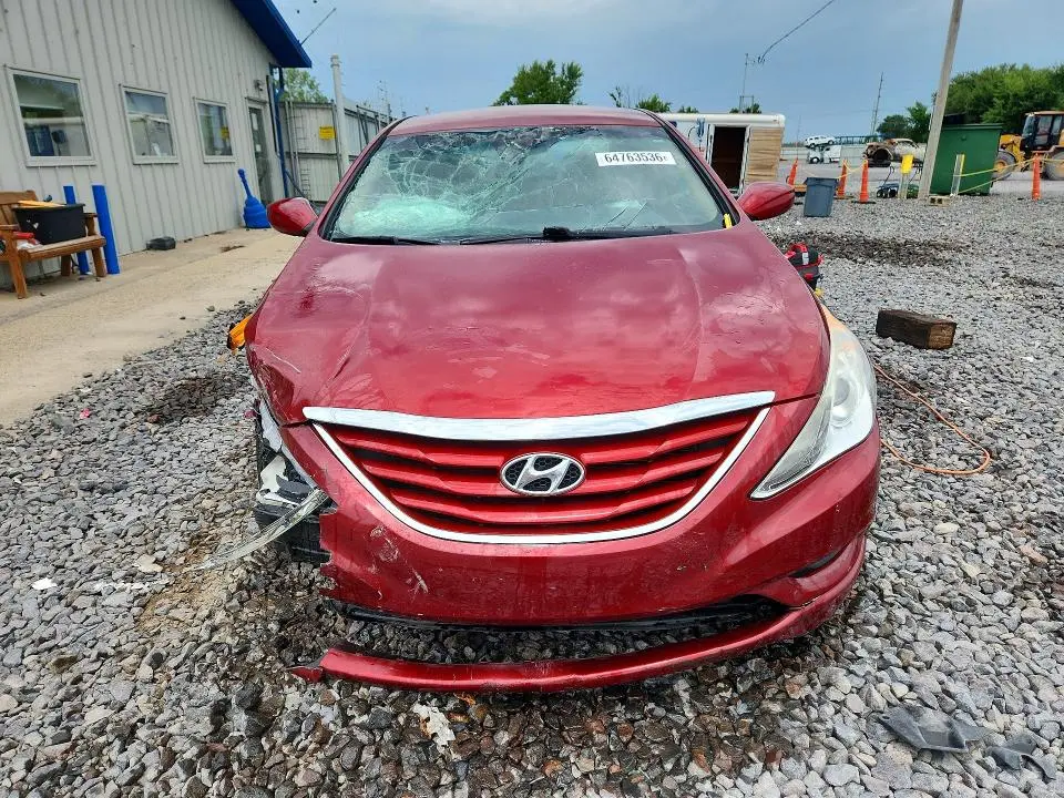 2012 HYUNDAI SONATA GLS  