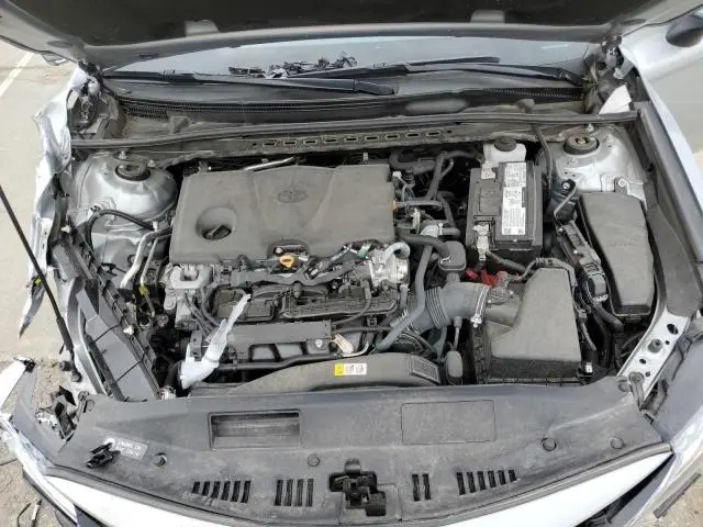 2023 TOYOTA CAMRY XLE  