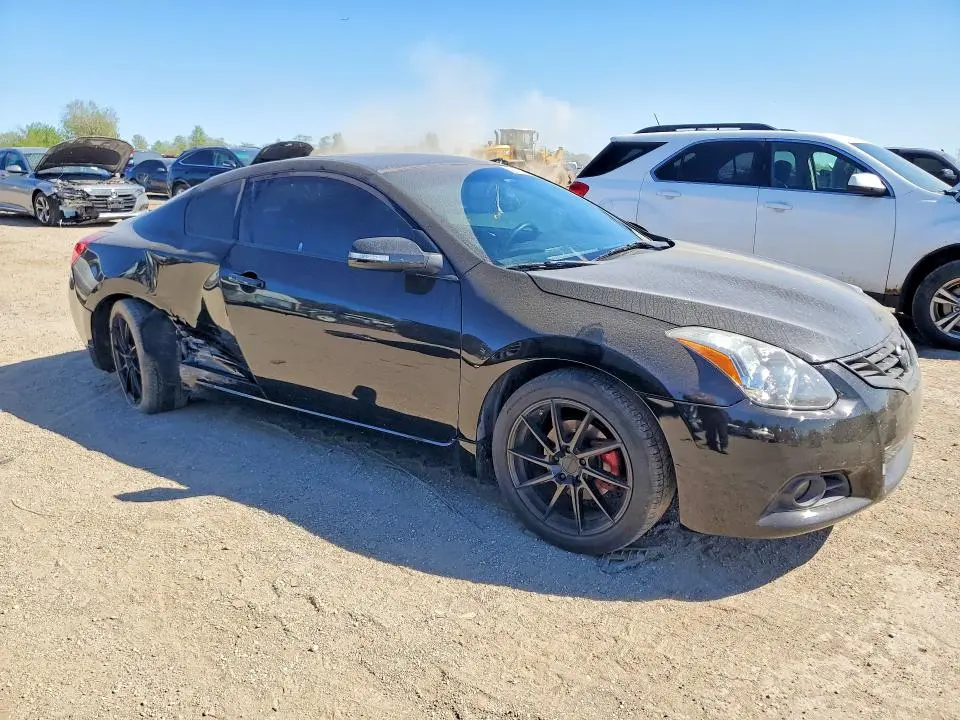 2011 NISSAN ALTIMA SR  