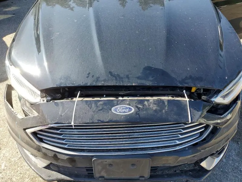 2017 FORD FUSION TITANIUM  