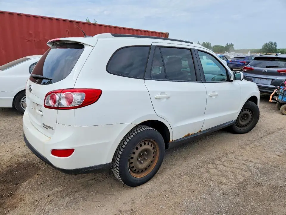 2010 HYUNDAI SANTA FE GLS  