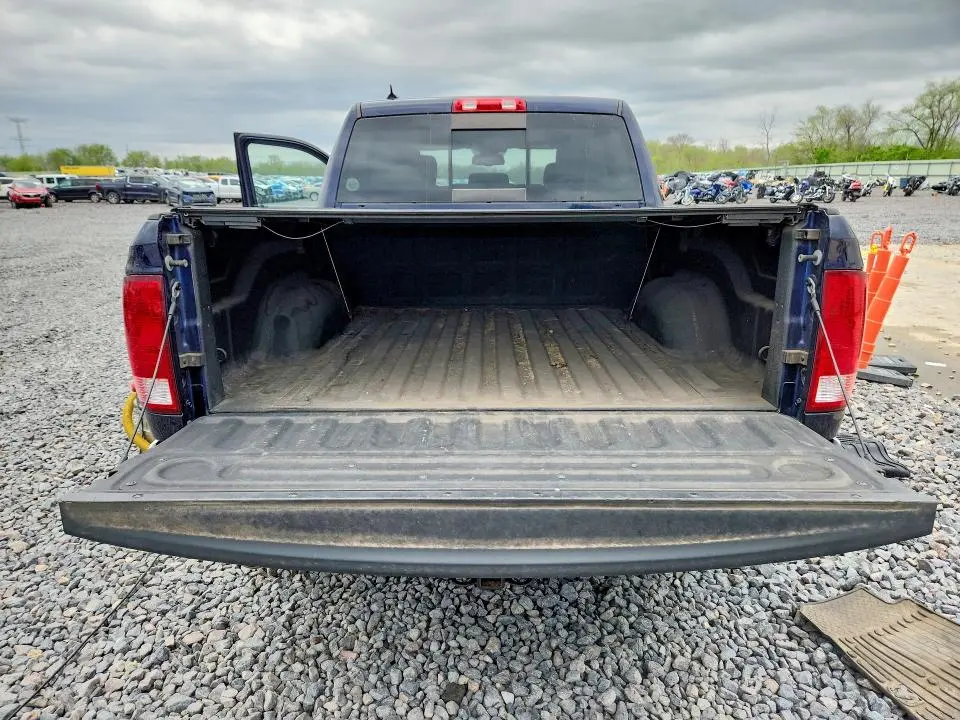 2018 RAM 1500 SLT  