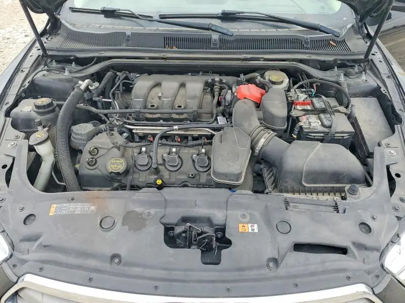 2017 FORD TAURUS SEL  