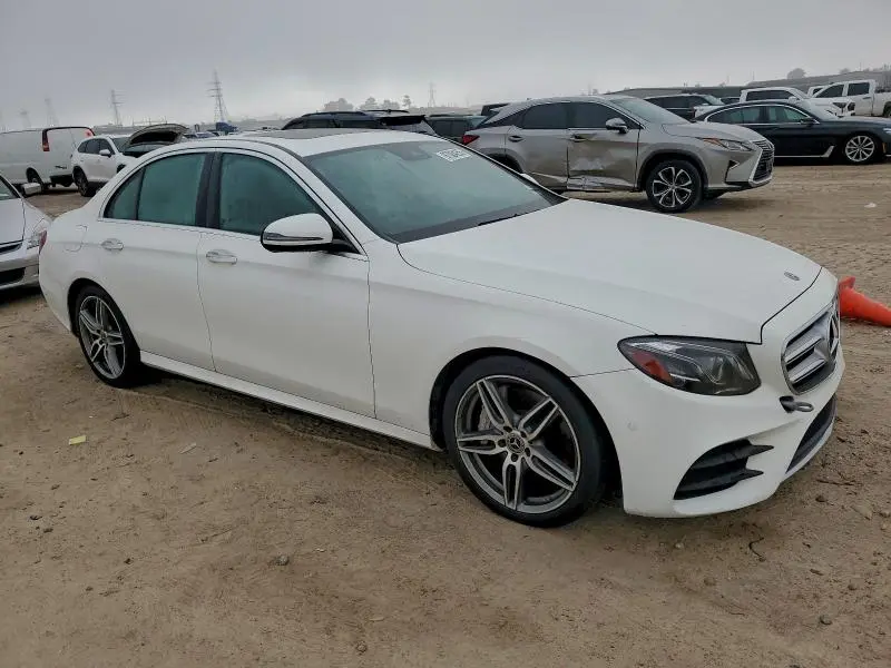2018 MERCEDES-BENZ E 300  