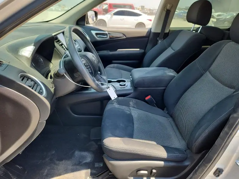 2017 NISSAN PATHFINDER SV  