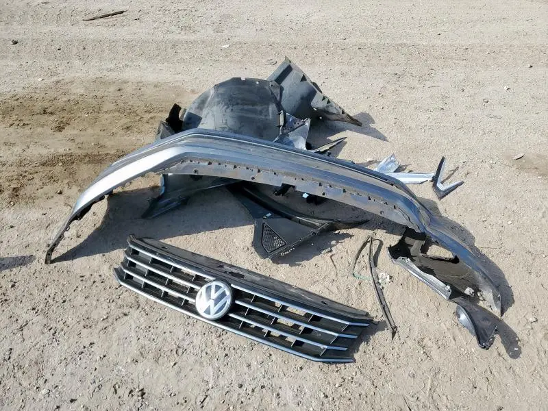 2017 VOLKSWAGEN PASSAT S  