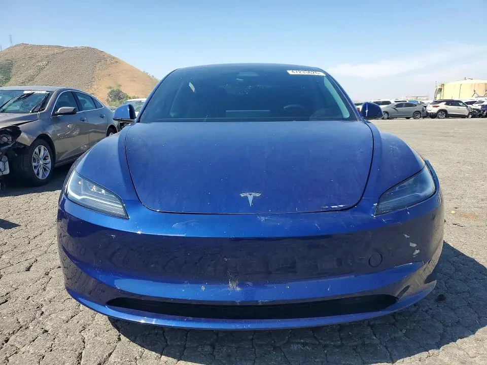 2024 TESLA MODEL 3   