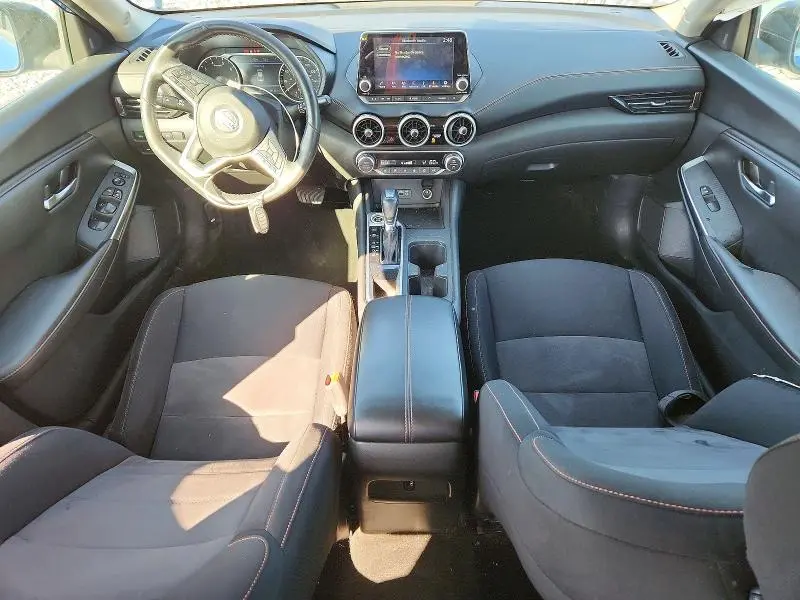 2023 NISSAN SENTRA SR  