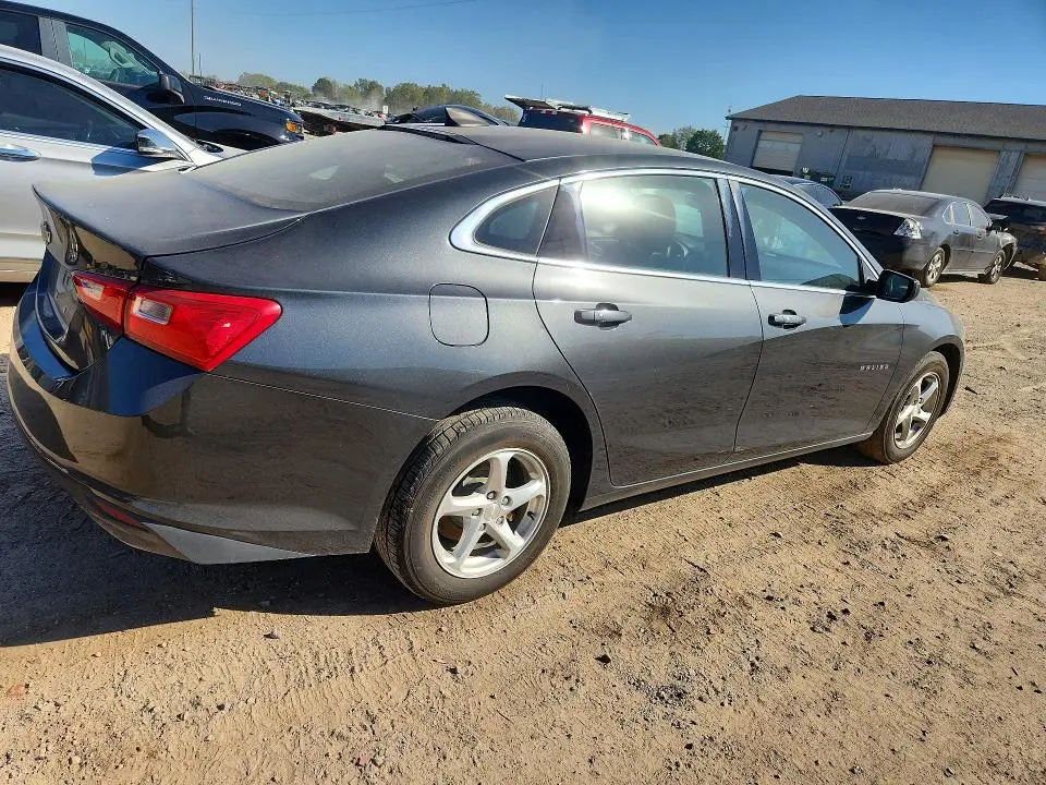2018 CHEVROLET MALIBU LS  