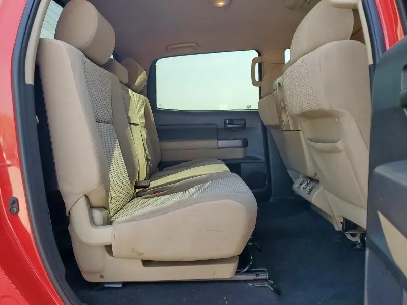 2013 TOYOTA TUNDRA CREWMAX SR5  