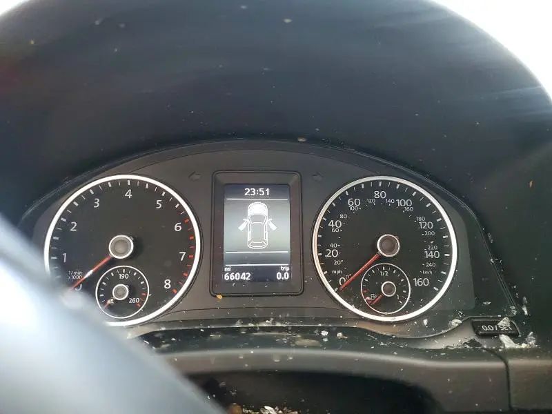 2017 VOLKSWAGEN TIGUAN S  