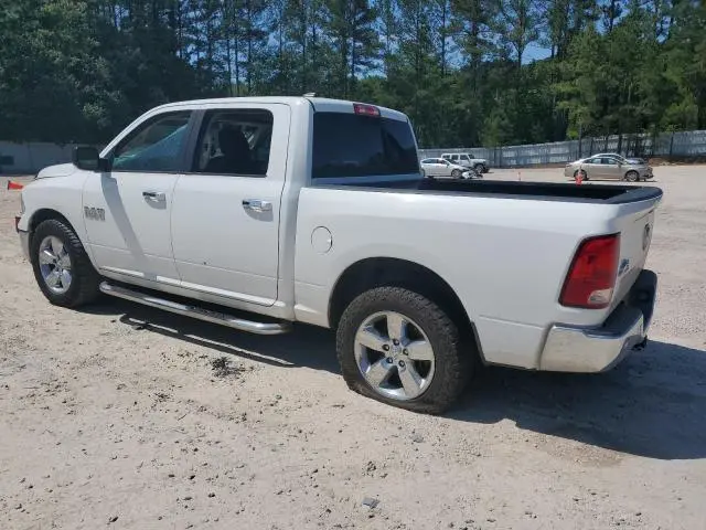 2016 RAM 1500 SLT  