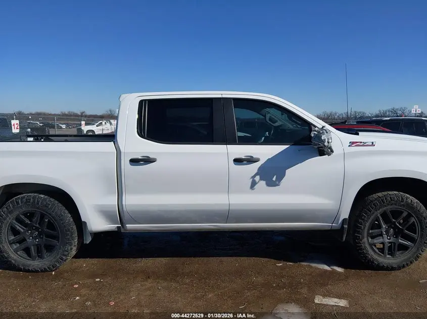 2022 CHEVROLET SILVERADO 1500 4WD  SHORT BED CUSTOM TRAIL BOSS